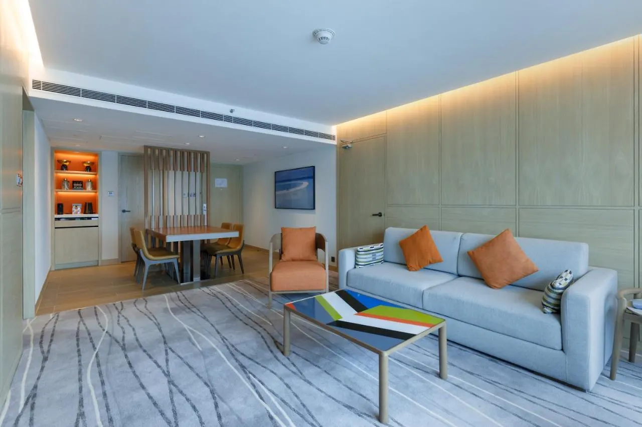 New World Millennium Hong Kong Hotel
