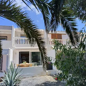 https://apartment-residencia-carabela.in-canary-islands.com