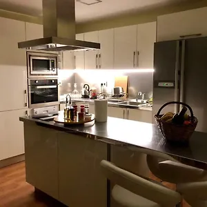 https://modern-penthouse-near-the-sea.in-canary-islands.com
