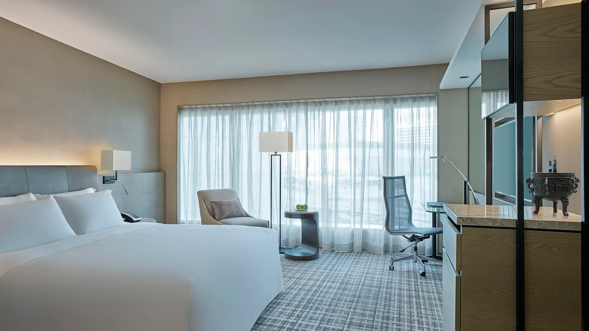 New World Millennium Hong Kong Hotel China