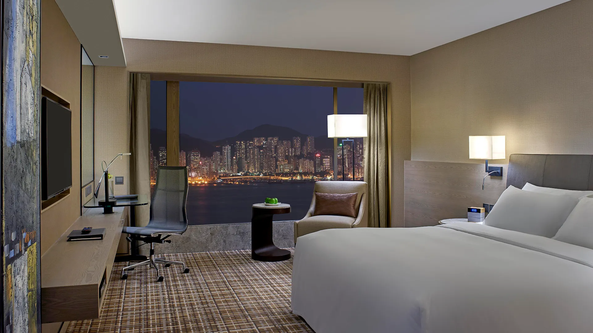 New World Millennium Hong Kong Hotel