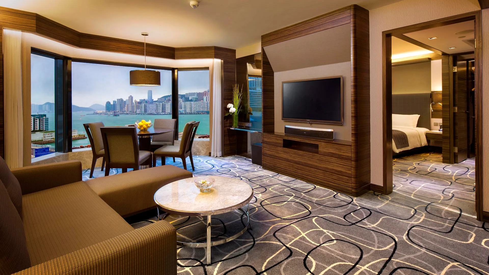 New World Millennium Hong Kong Hotel