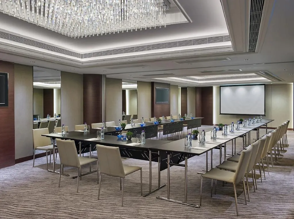 New World Millennium Hong Kong Hotel