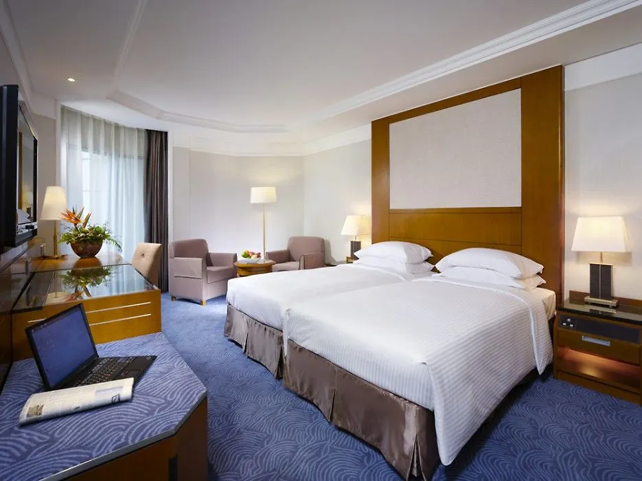 New World Millennium Hong Kong Hotel