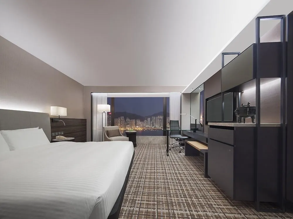 New World Millennium Hong Kong Hotel 5*,